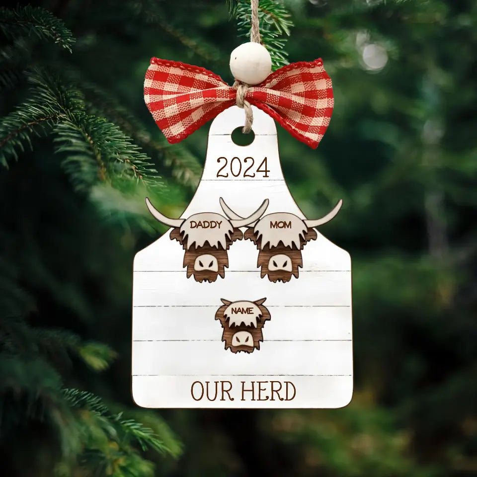 Highland Cow, Family Christmas Ornament, Farmhouse Christmas, 2024 Ornament, Rustic Christmas Ornament