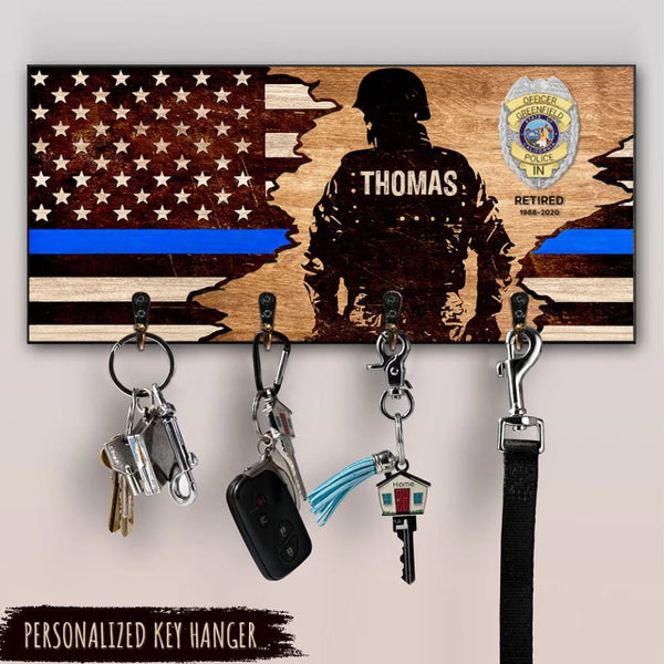 Elegant Thin Blue Line Wooden Key Holder – A Thoughtful Gift for Police Officers, Honoring Service and Sacrifice